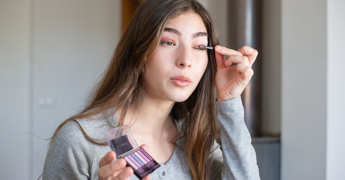 Best Nude Eyeshadow Palette for Every Skin Tone