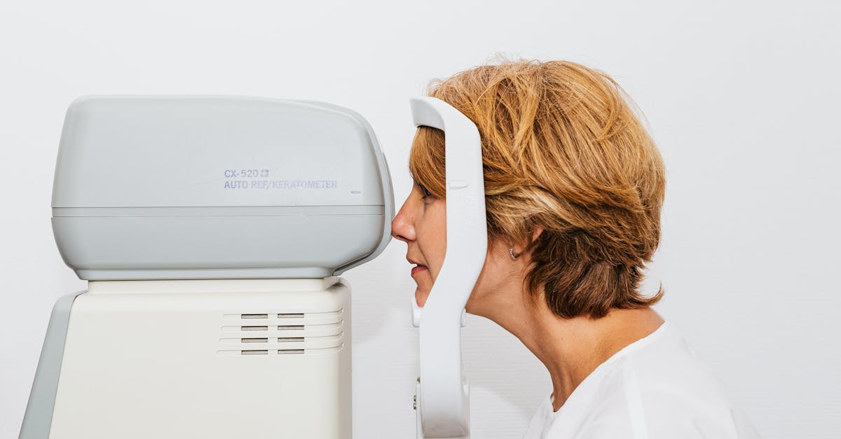 Are Dark Circles Under Eyes a Sign of Illness? When to See a Doctor (2026)